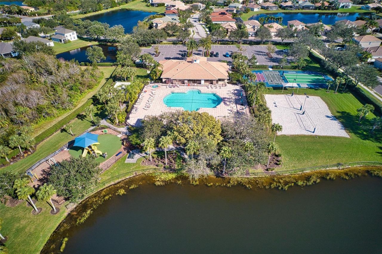 163 Bridgewater Court , Bradenton, FL 34212 Photo