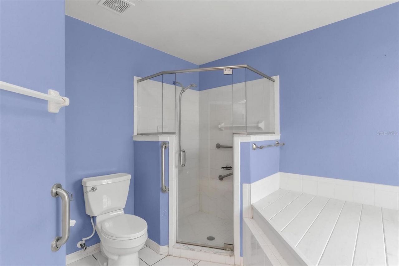 21905 King Alfred Street, Leesburg, FL 34748 Photo