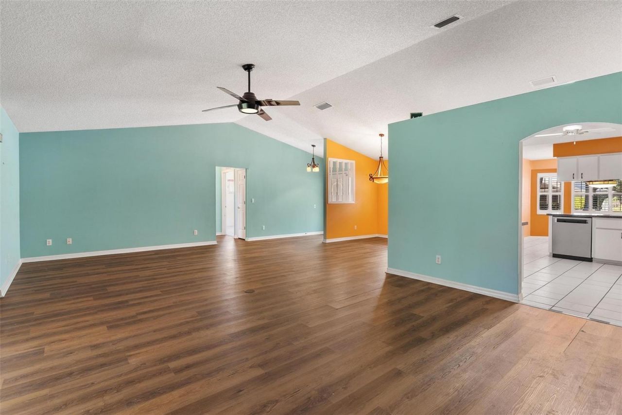 21905 King Alfred Street, Leesburg, FL 34748 Photo