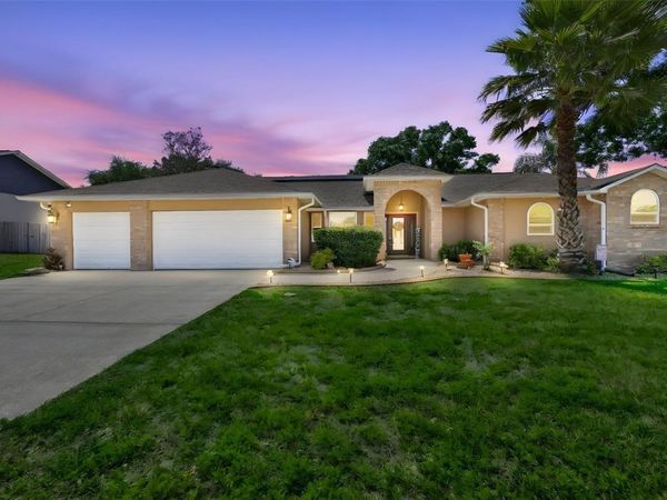 3931 APPLETREE DRIVE, VALRICO, FL 33594