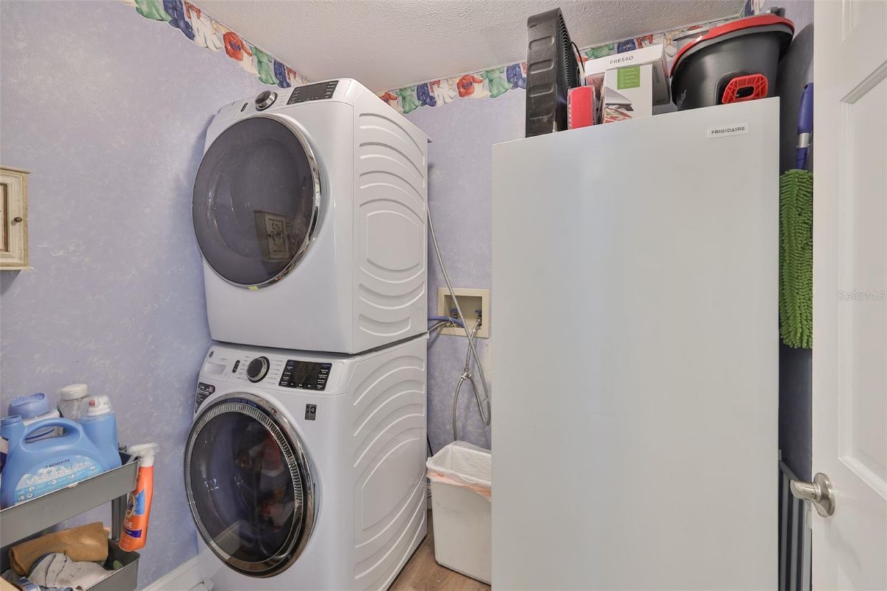 3931 Appletree Drive, Valrico, FL 33594 Photo