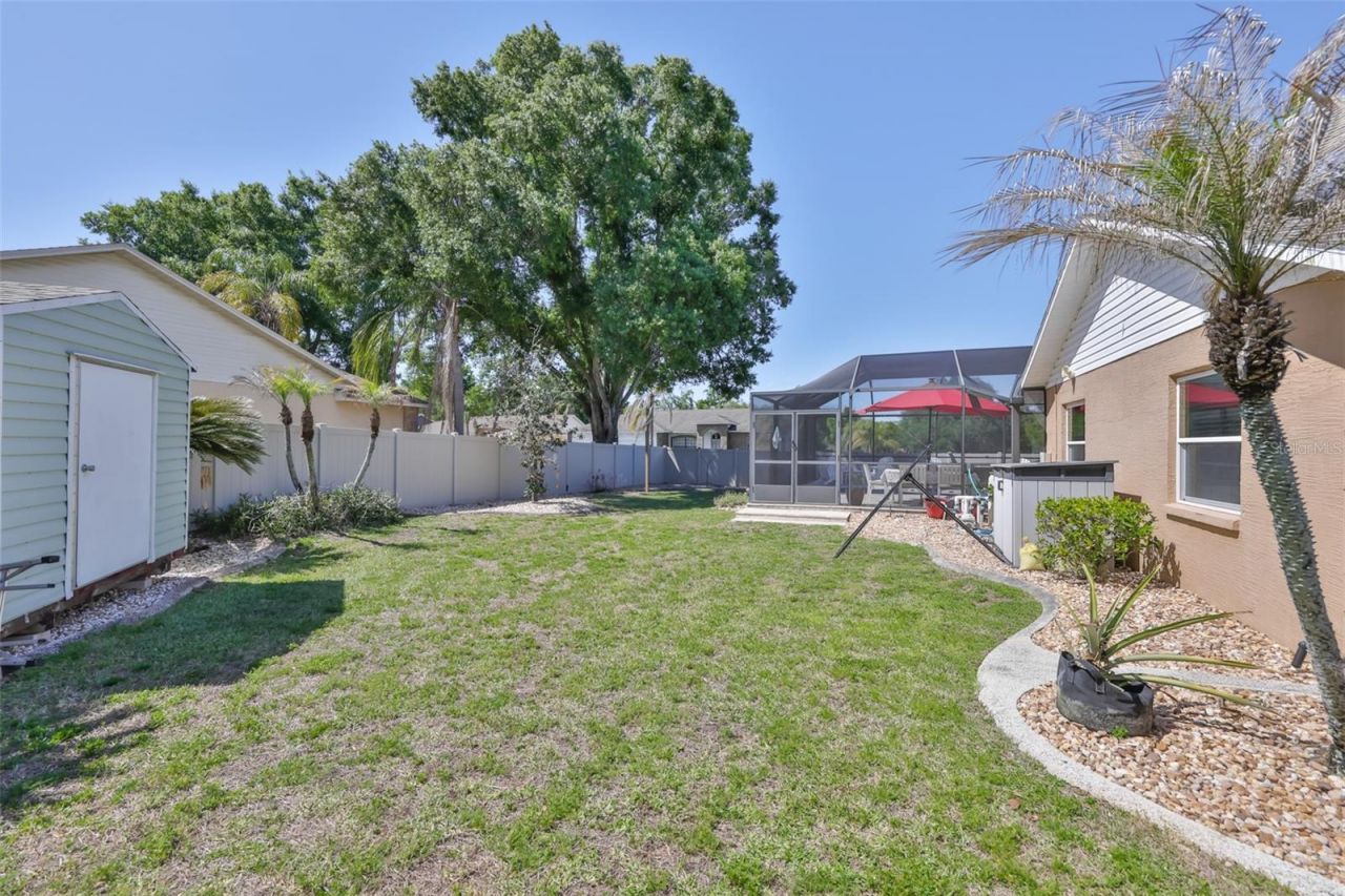 3931 Appletree Drive, Valrico, FL 33594 Photo