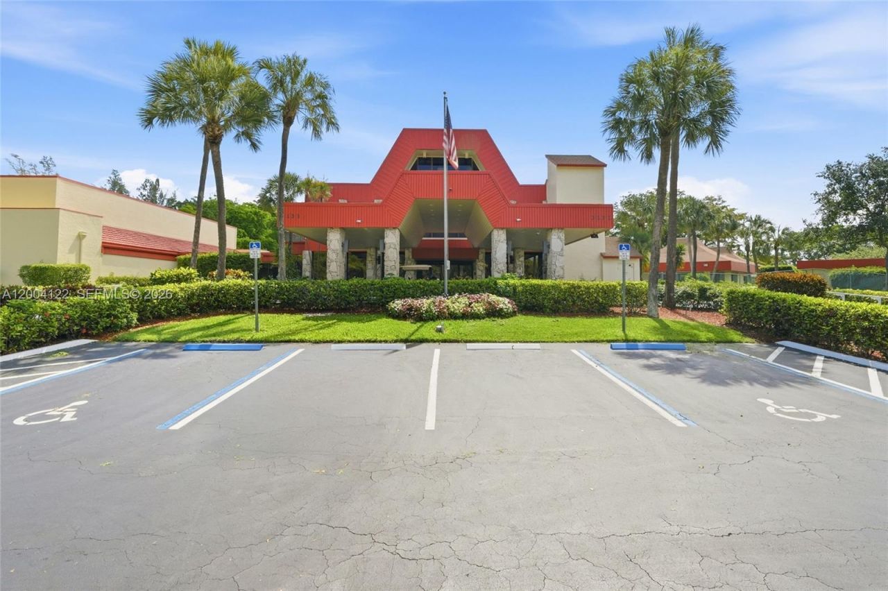 3190 Holiday Springs Blvd, Unit 4-306, Margate, FL 33063 Photo