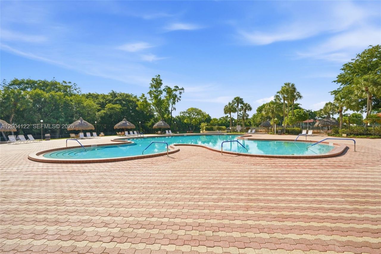 3190 Holiday Springs Blvd, Unit 4-306, Margate, FL 33063 Photo