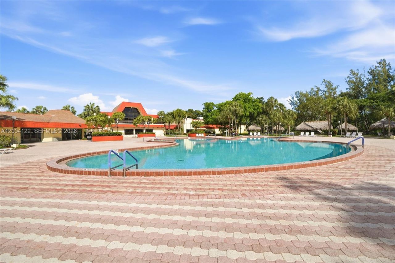 3190 Holiday Springs Blvd, Unit 4-306, Margate, FL 33063 Photo