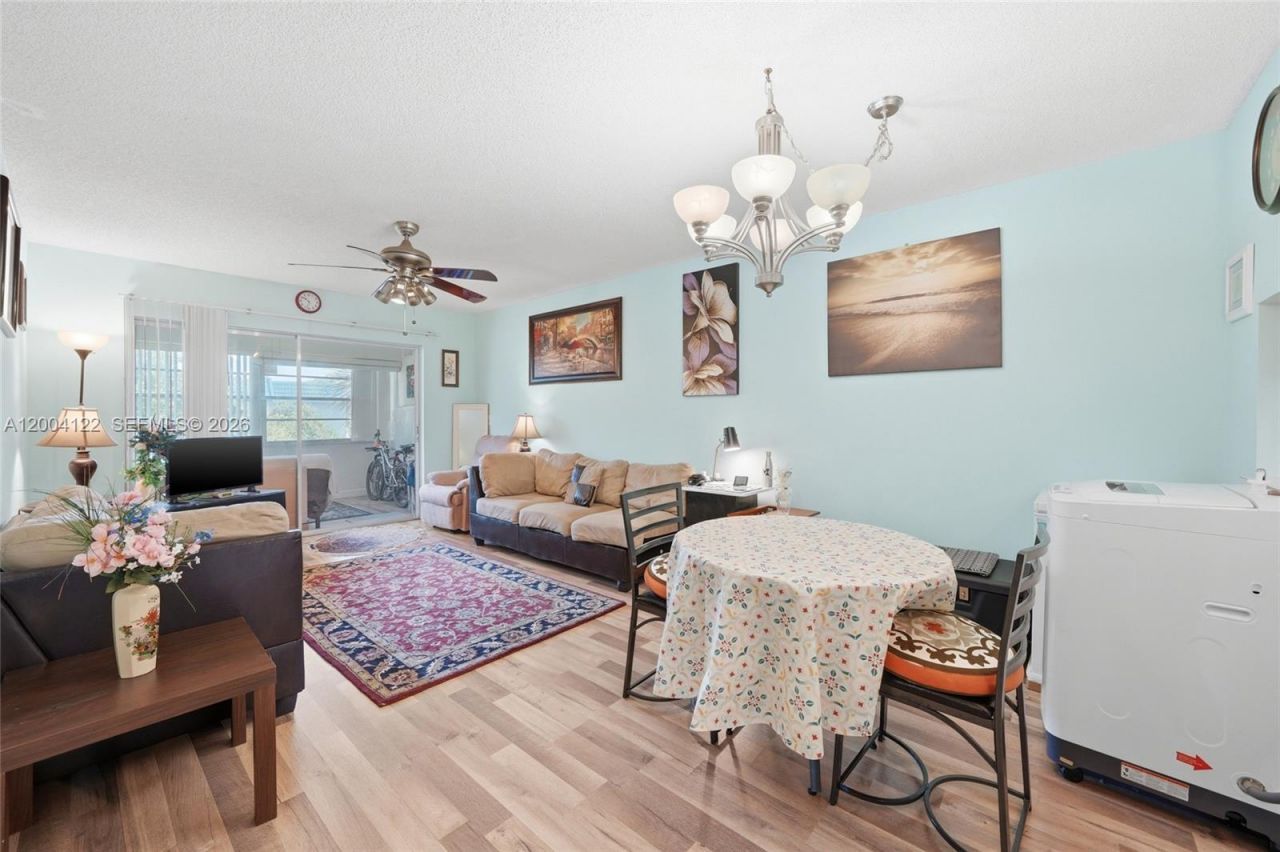 3190 Holiday Springs Blvd, Unit 4-306, Margate, FL 33063 Photo