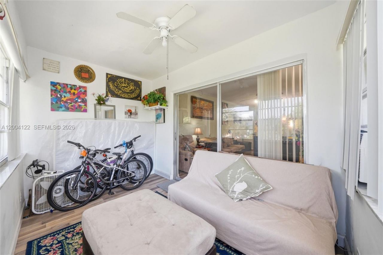 3190 Holiday Springs Blvd, Unit 4-306, Margate, FL 33063 Photo