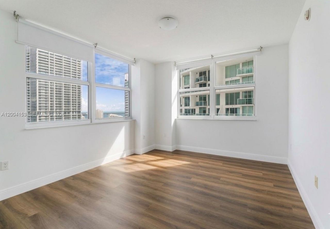 31 SE 5th St, Unit 3210, Miami, FL 33131 Photo