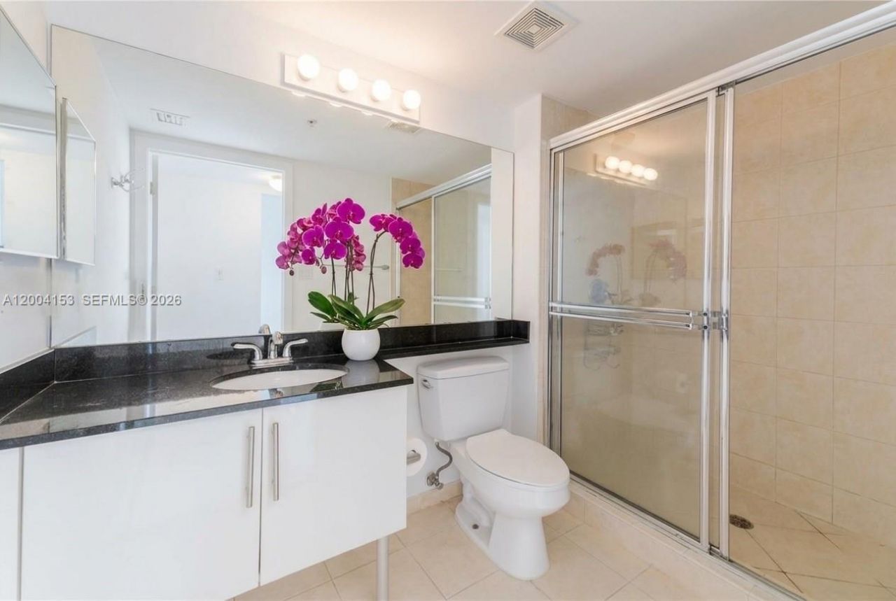31 SE 5th St, Unit 3210, Miami, FL 33131 Photo