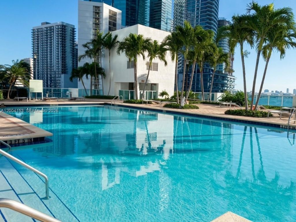 31 SE 5th St, Unit 3210, Miami, FL 33131 Photo