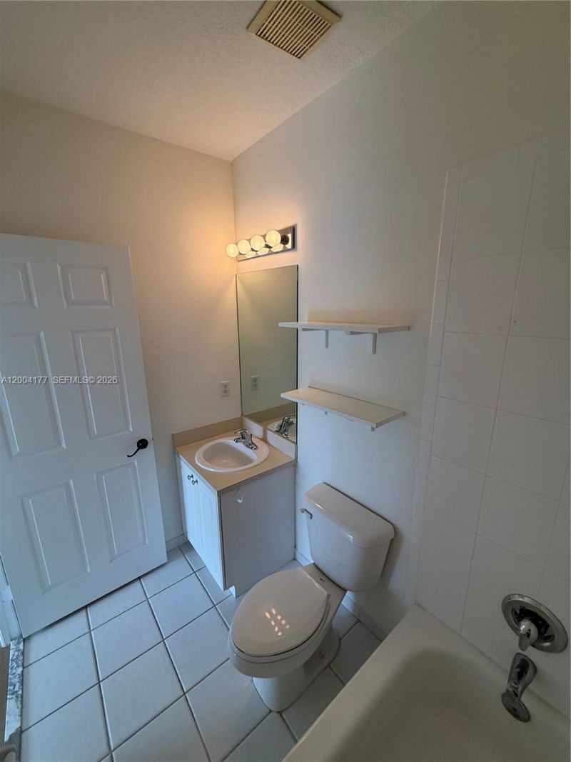 1947 SE 23rd Rd, Homestead, FL 33035 Photo