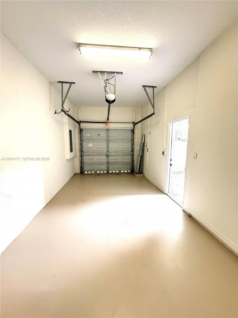 1947 SE 23rd Rd, Homestead, FL 33035 Photo