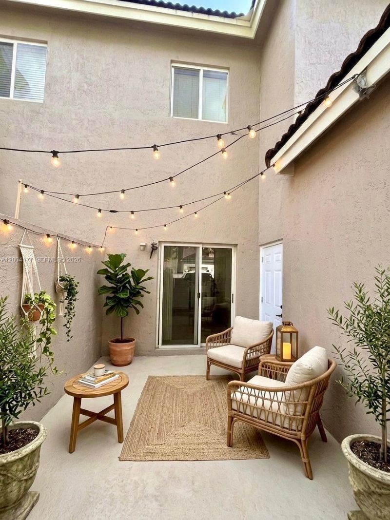 1947 SE 23rd Rd, Homestead, FL 33035 Photo