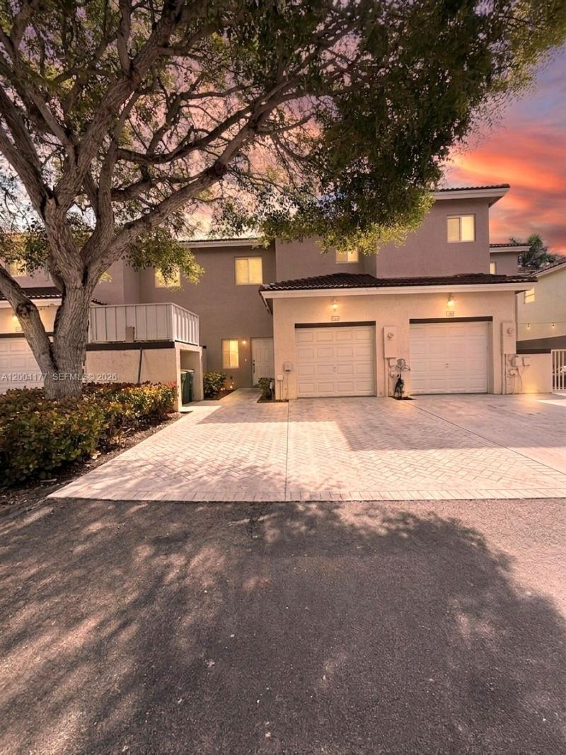 1947 SE 23rd Rd, Homestead, FL 33035 Photo