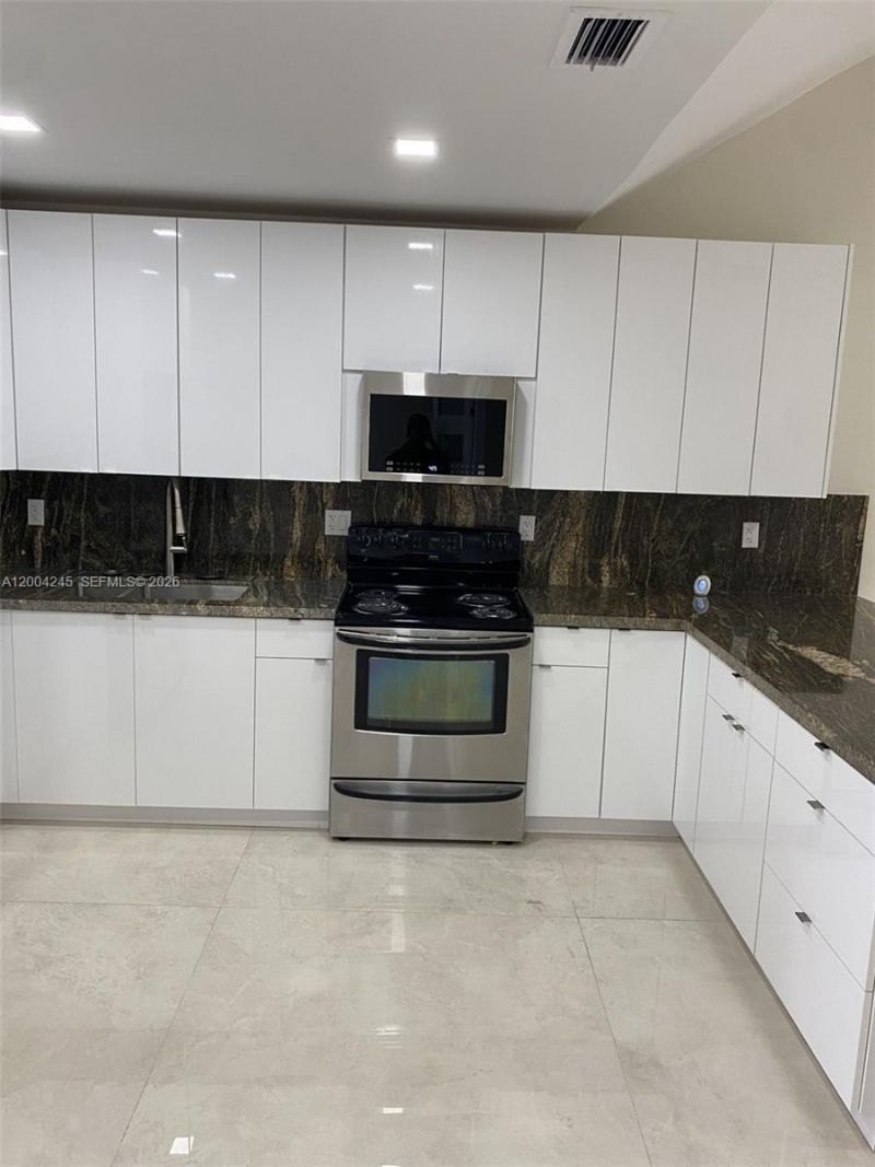 12227 SW 24th Ter , Unit 30, Miami, FL 33175 Photo