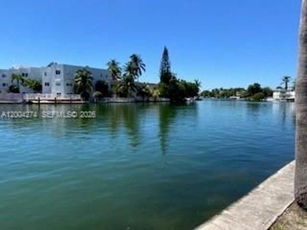 80 S Shore Dr, Unit 505, Miami Beach, FL 33141