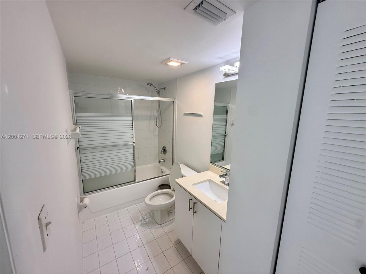80 S Shore Dr, Unit 505, Miami Beach, FL 33141 Photo