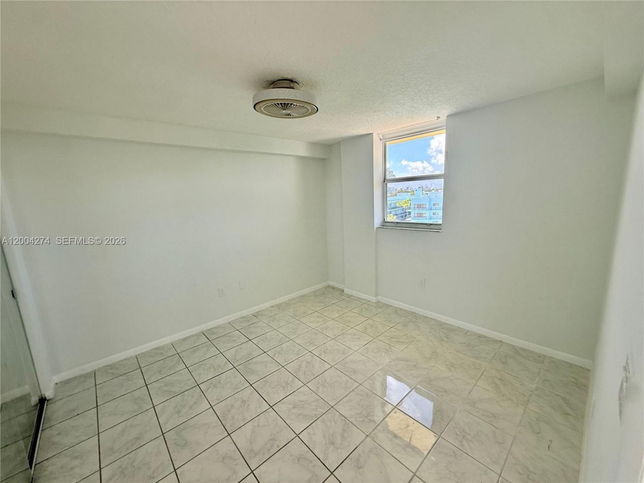 80 S Shore Dr, Unit 505, Miami Beach, FL 33141 Photo
