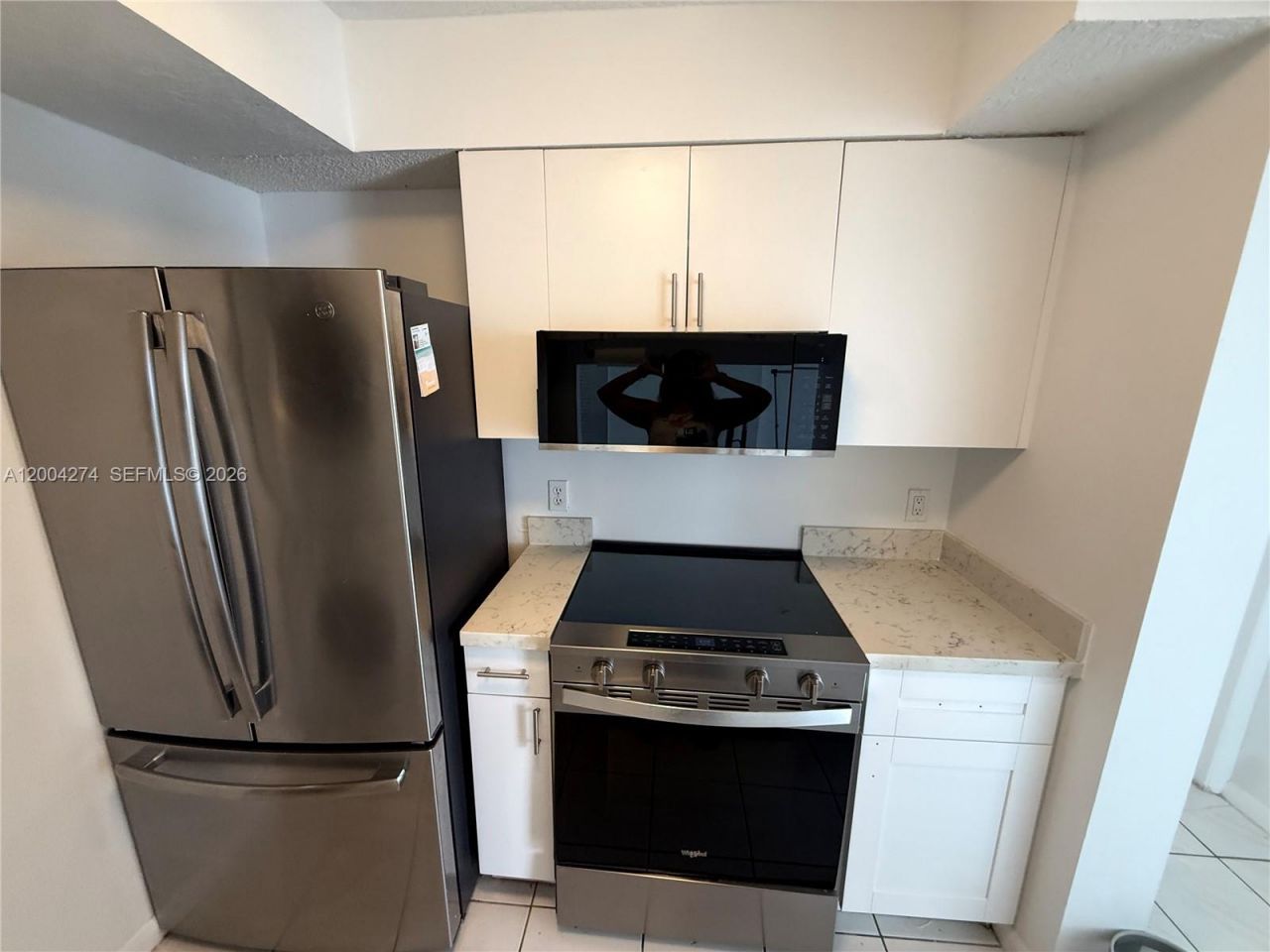 80 S Shore Dr, Unit 505, Miami Beach, FL 33141 Photo