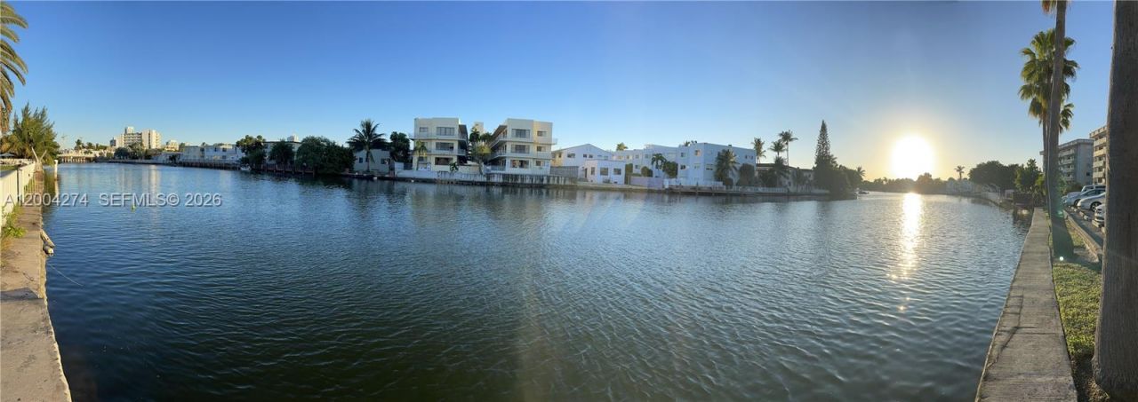 80 S Shore Dr, Unit 505, Miami Beach, FL 33141 Photo