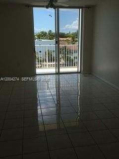 80 S Shore Dr, Unit 505, Miami Beach, FL 33141 Photo