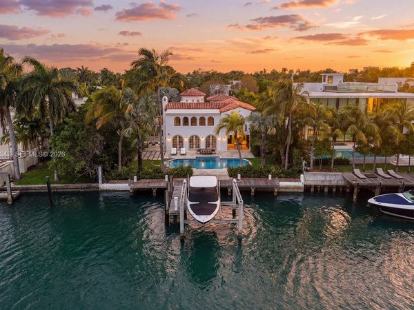 5763 Pine Tree Dr, Miami Beach, FL 33140