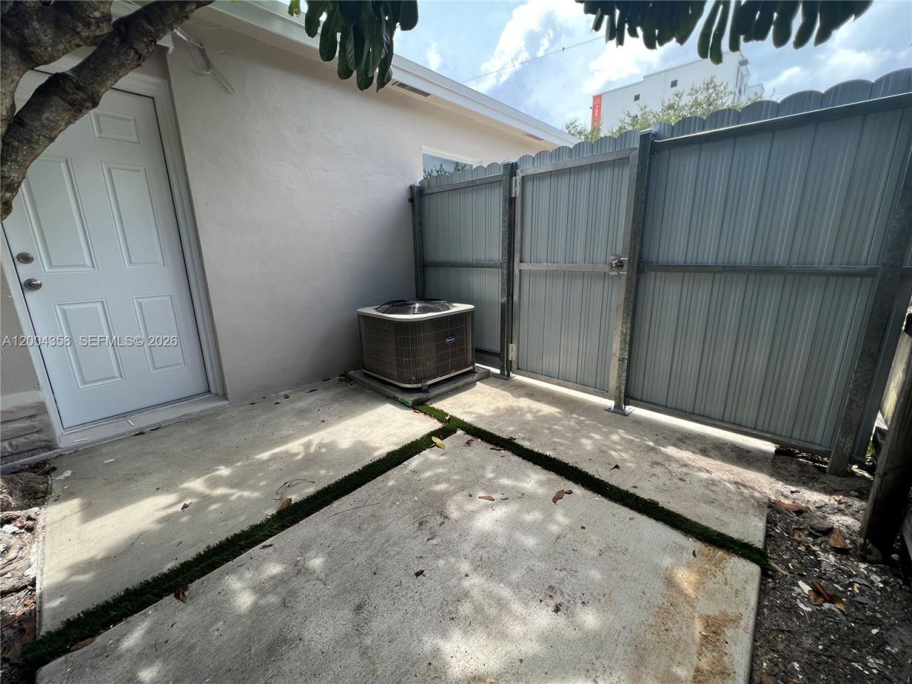 27 NE 5th Ave , Unit Efficiency, Hialeah, FL 33010 Photo