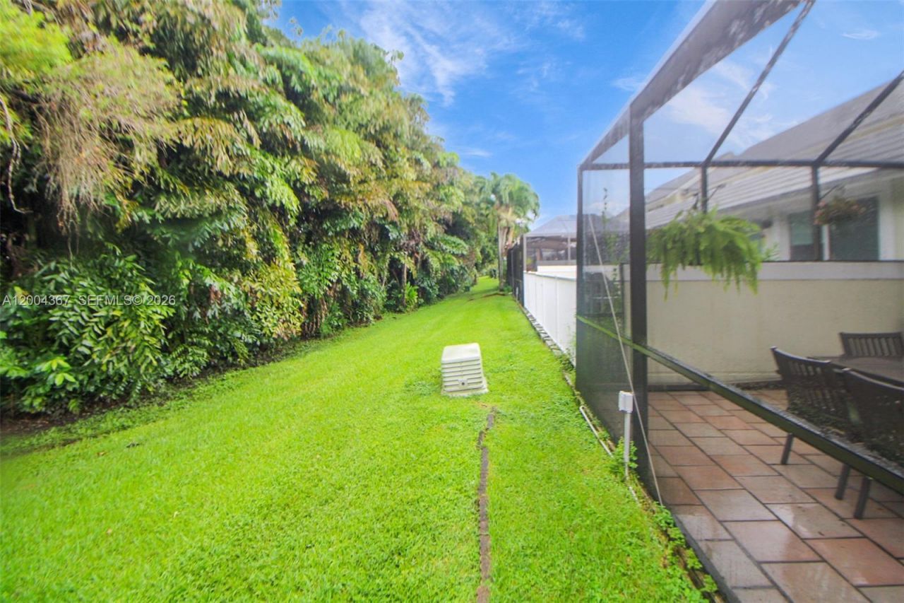9929 NW 49th Ter , Doral, FL 33178 Photo