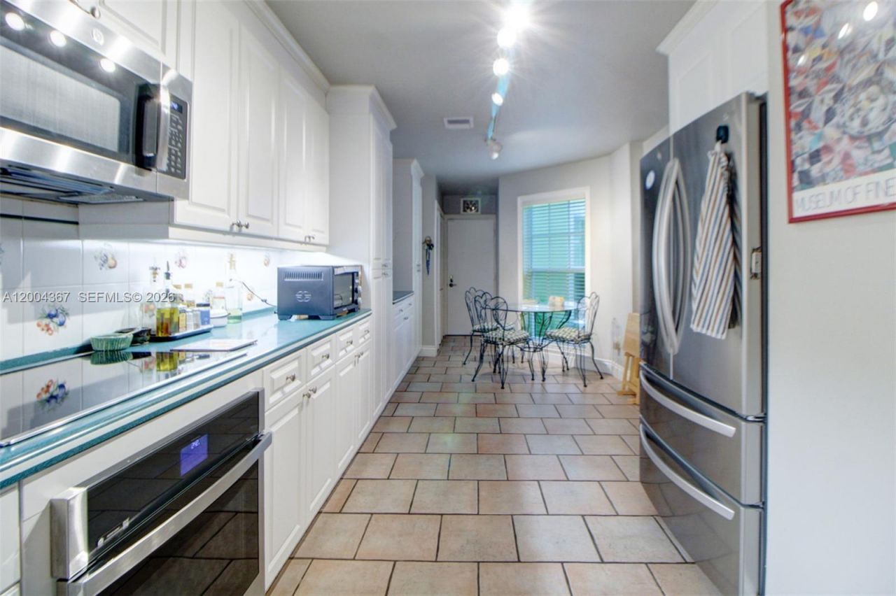 9929 NW 49th Ter , Doral, FL 33178 Photo