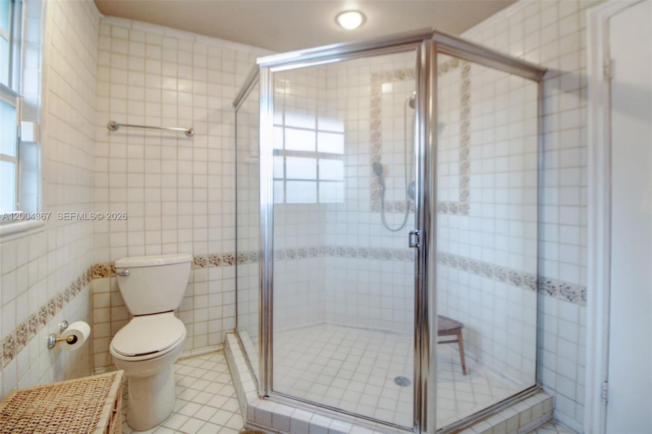 9929 NW 49th Ter , Doral, FL 33178 Photo