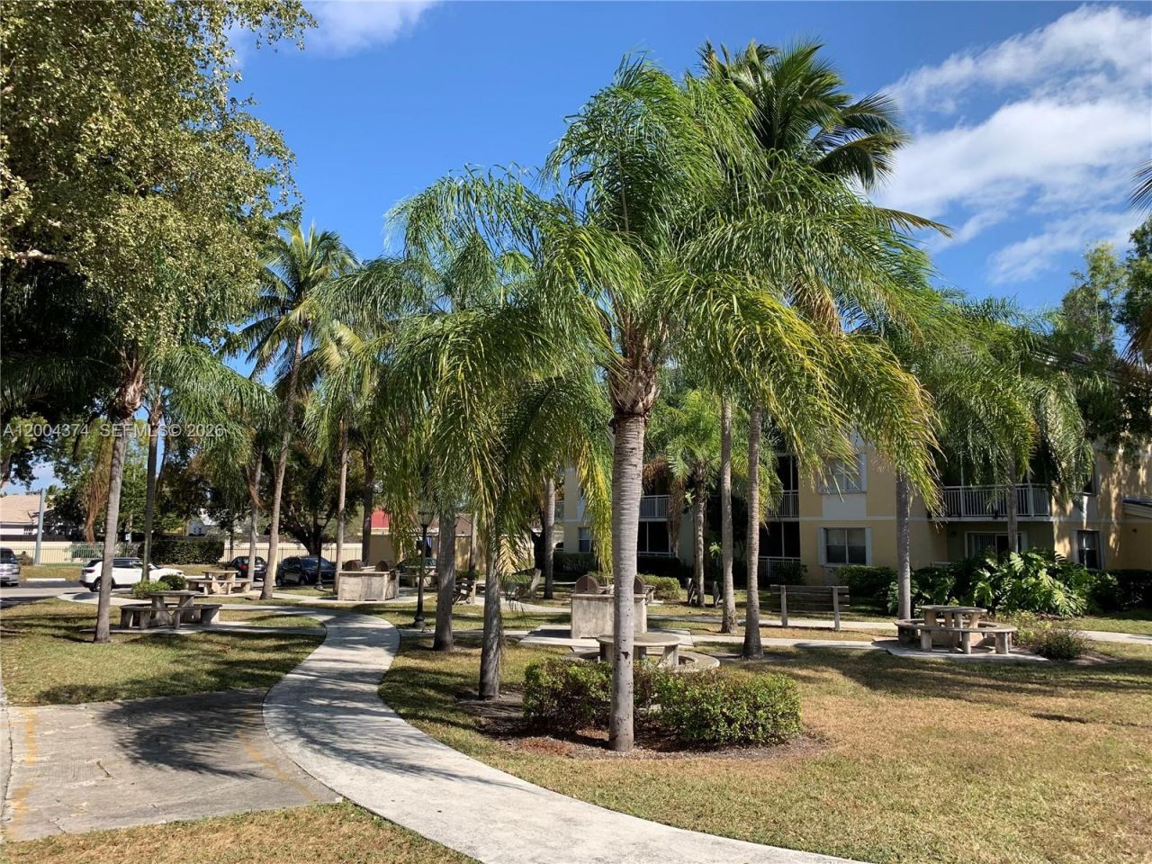 8660 SW 212th St, Unit 305, Cutler Bay, FL 33189 Photo