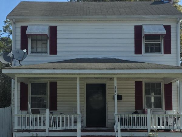 310 Spring Street , Hamlet, NC 28345