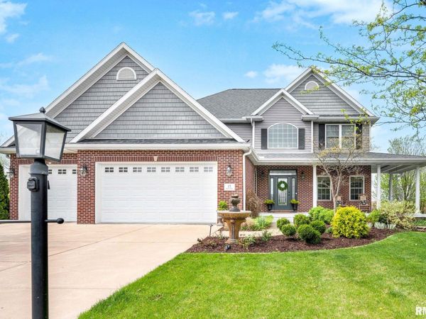 17 FOUNTAINDALE, Washington, IL 61571