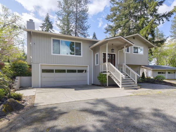 356 Brooke Lane, Grants Pass, OR 97527