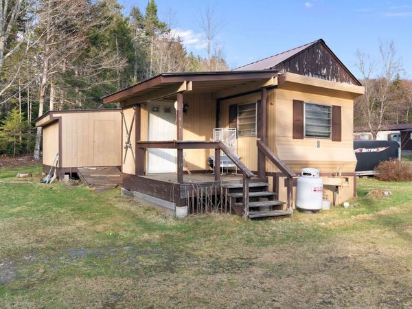 8 Dorf Auf Radar Road, Wilmington, VT 05363