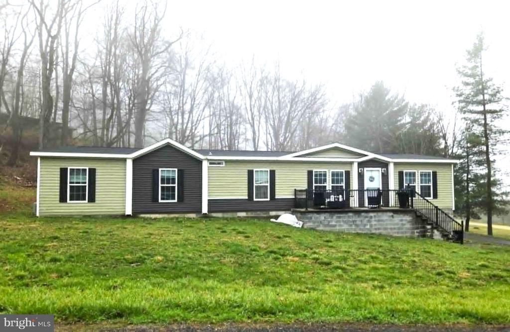 10132 PINEY MOUNTAIN ROAD , FROSTBURG, MD 21532