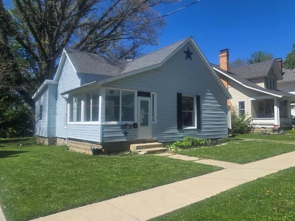 315 E Center Street, Blanchester, OH 45107