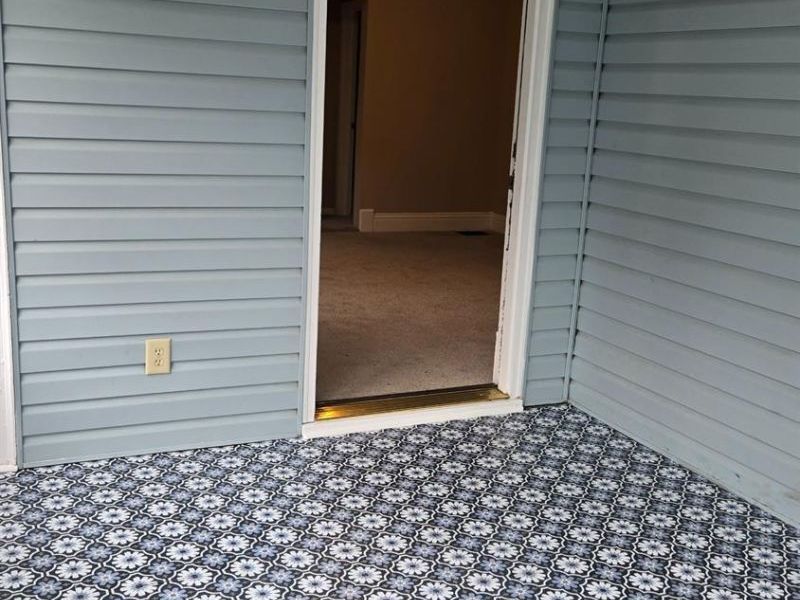 315 E Center Street, Blanchester, OH 45107 Photo 4