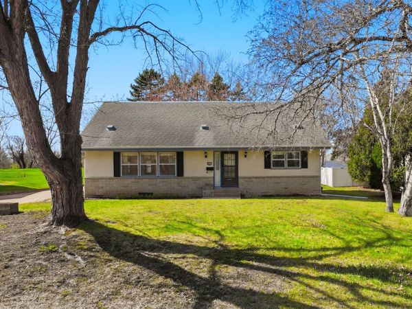 4825 Oregon Avenue N, New Hope, MN 55428