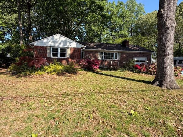 104 Bell Hill Drive , Yorktown, VA 23692