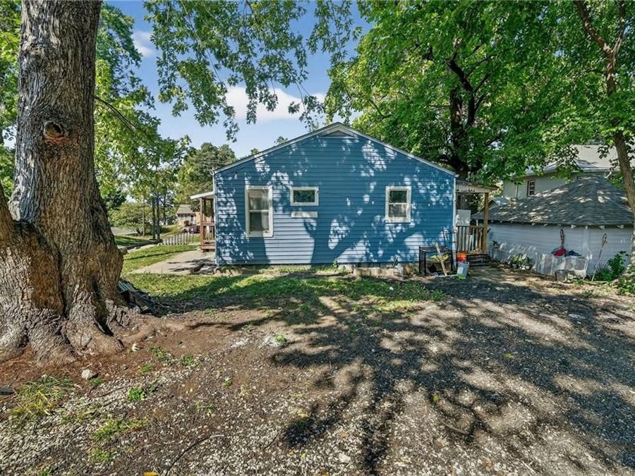 Property Image 16