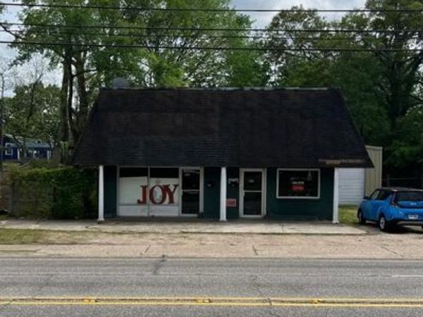 906 Shreveport Road , Minden, LA 71055