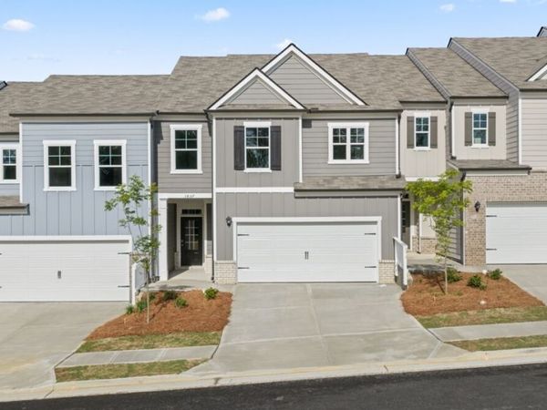 1837 Meadow Green Circle, Gainesville, GA 30501