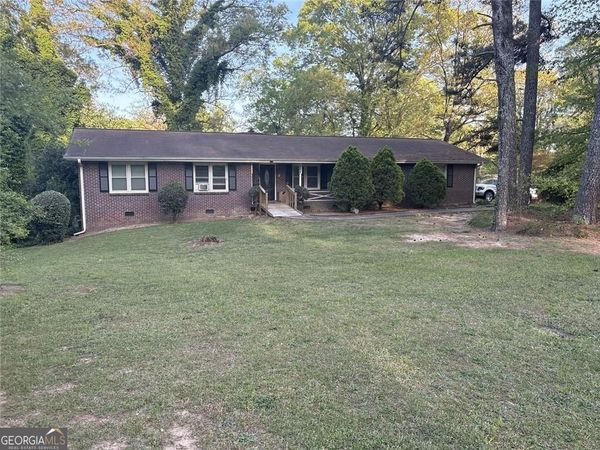 524 Rowland Road, Stone Mountain, GA 30083