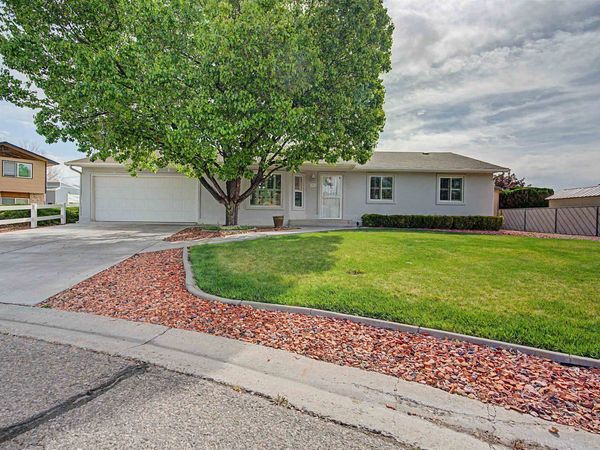 596 E Valley Court , Grand Junction, CO 81504