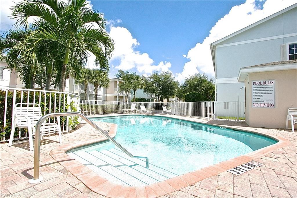 3225 Cypress Glen Way, Unit 105, Naples, FL 34109 Photo