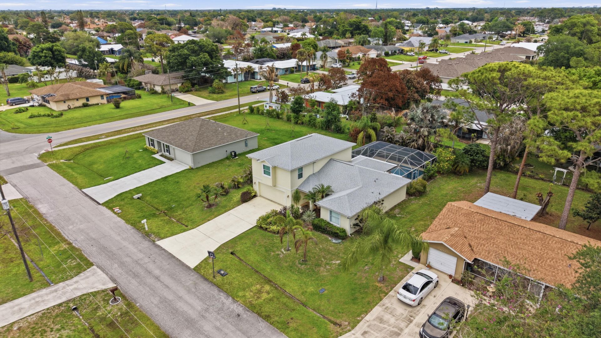 1707 SE Manth Lane, Port Saint Lucie, FL 34983 Photo