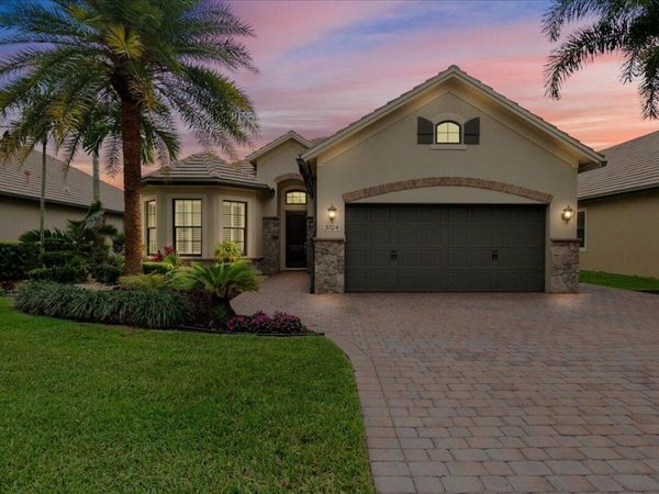 3704 Siena Circle, Wellington, FL 33414