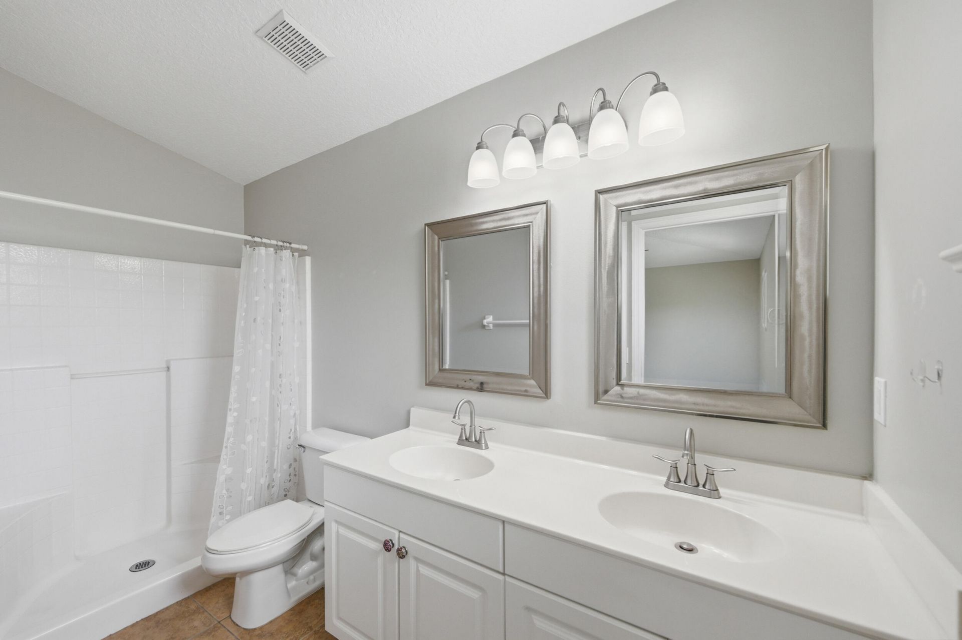 1707 SE Manth Lane, Port Saint Lucie, FL 34983 Photo