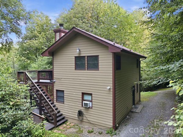 959 Plott Balsam Road, Maggie Valley, NC 28751